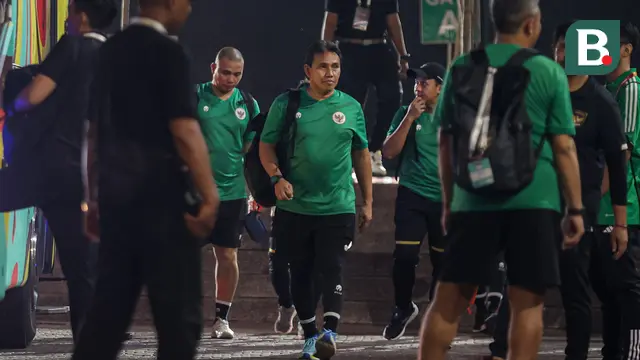 Foto: Lahap Latihan Selama Dua Jam, Timnas Indonesia U-17 Dapat Suntikan Semangat dari Warlok