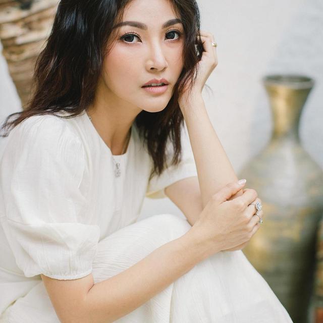 6 Potret Terbaru Sarwendah Disebut Terlalu Kurus, Berat Badan Hanya 43 Kg