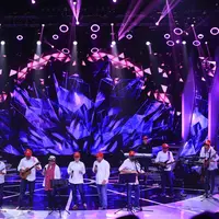 Elek Yo Band saat tampil di Konser Amal Untuk NTB. (Foto: Adrian Putra/Bintang.com)