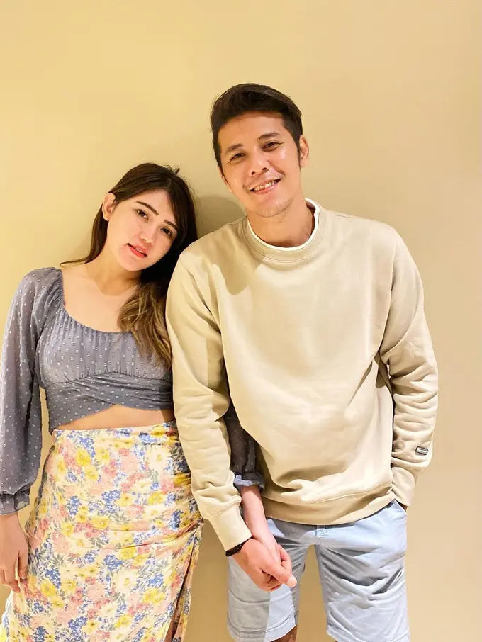Via Vallen dan Chevra Papinka. (Foto: Instagram @viavallen)