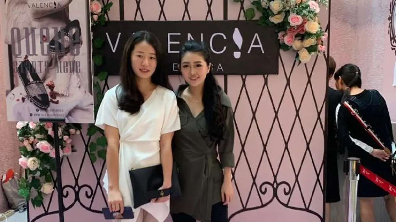 Pengusaha Muda Enrica Valencia Sukses Membangun Brand Lokal Sepatu