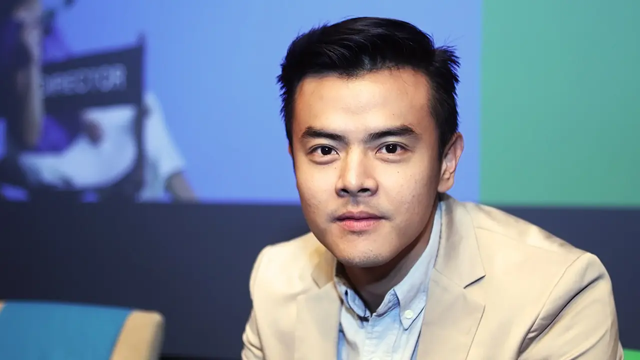 [Bintang] Dion Wiyoko