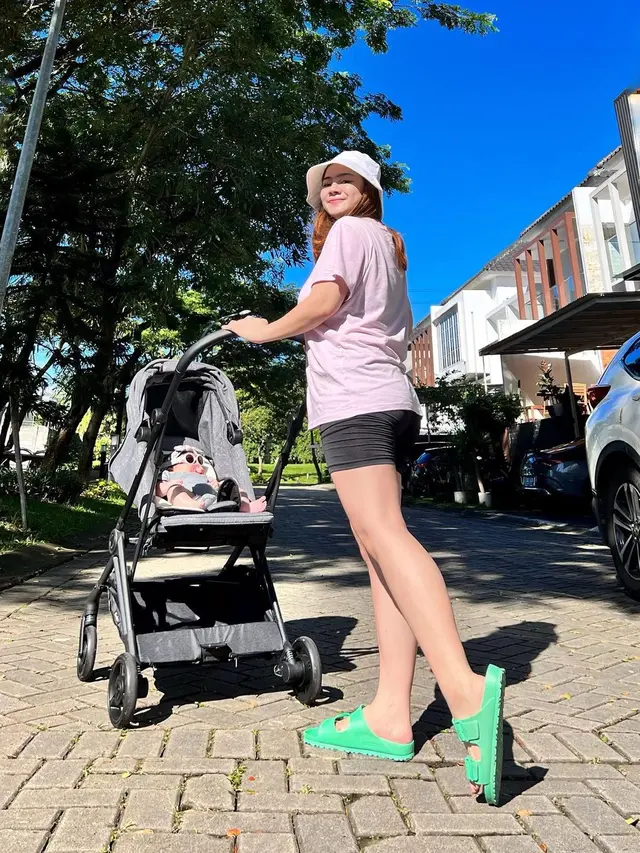 Felicya Angelista Makin Langsing Usai Melahirkan, Ini 6 Potretnya Jalani Diet