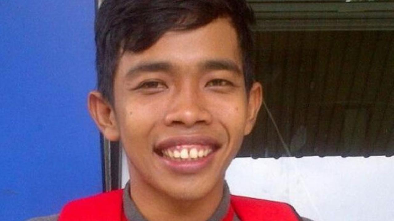 Dede Sunandar siap jadi tukang cuci piring