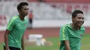 Pemain Timnas Indonesia, Evan Dimas, tertawa saat latihan di SUGBK, Jakarta, Sabtu (24/11). Latihan ini persiapan jelang laga Piala AFF 2018 melawan Filipina. (Bola.com/Vitalis Yogi Trisna)