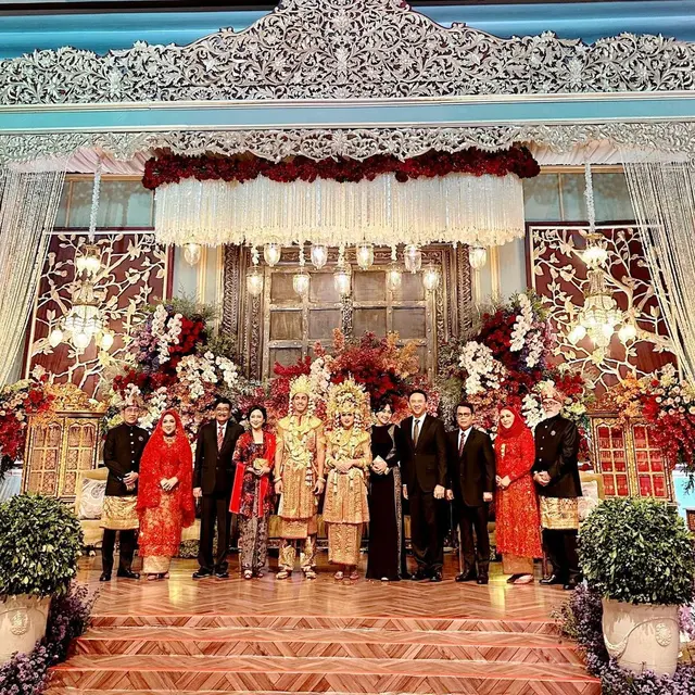 Ahok dan Puput Nastiti Devi di Pernikahan Cucu Megawati