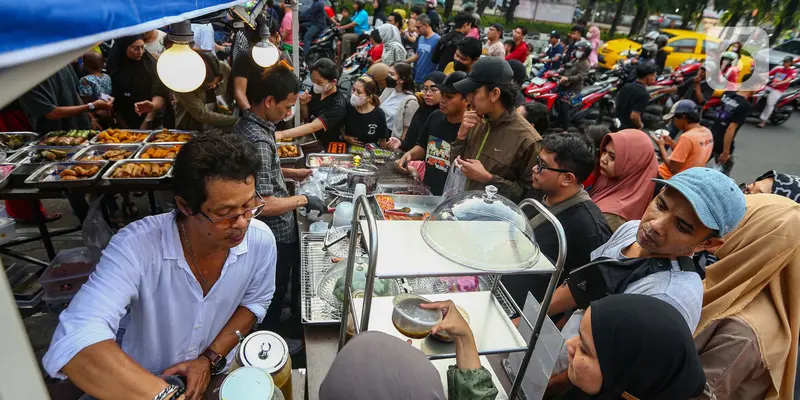 Berburu Penganan Favorit untuk Berbuka Puasa di Kawasan Jalan Panjang Jakarta Barat