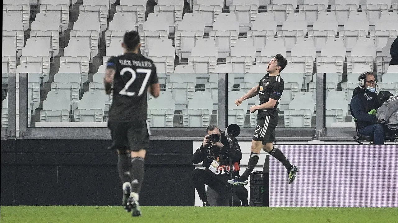 FOTO: Bruno Fernandes 2 Gol, Manchester United Menang Besar atas Real Sociedad