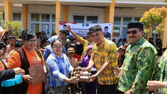 Dukung Kesehatan dan Kecerdasan Generasi Muda, Pemkot Tarakan Gelar Uji Coba Program Makan Bergizi Gratis