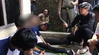Wali Kota Bogor Bima Arya menginterogasi remaja penjual senjata tajam (Liputan6.com/Achmad Sudarno)