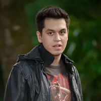 Kevin Julio saat syuting sinetron Ganteng-Ganteng Serigala. (Foto: Desmond Manullang/Bintang.com)