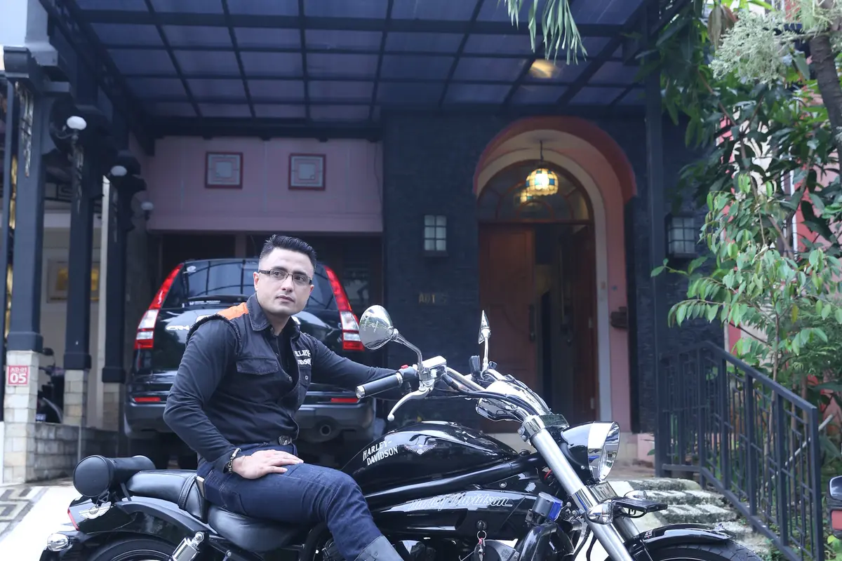 [Bintang] Rumah Selebriti Rizal Djibran