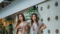 Wulan Guritno dan putri sulungnya (Sumber: Instagram/wulanguritno)