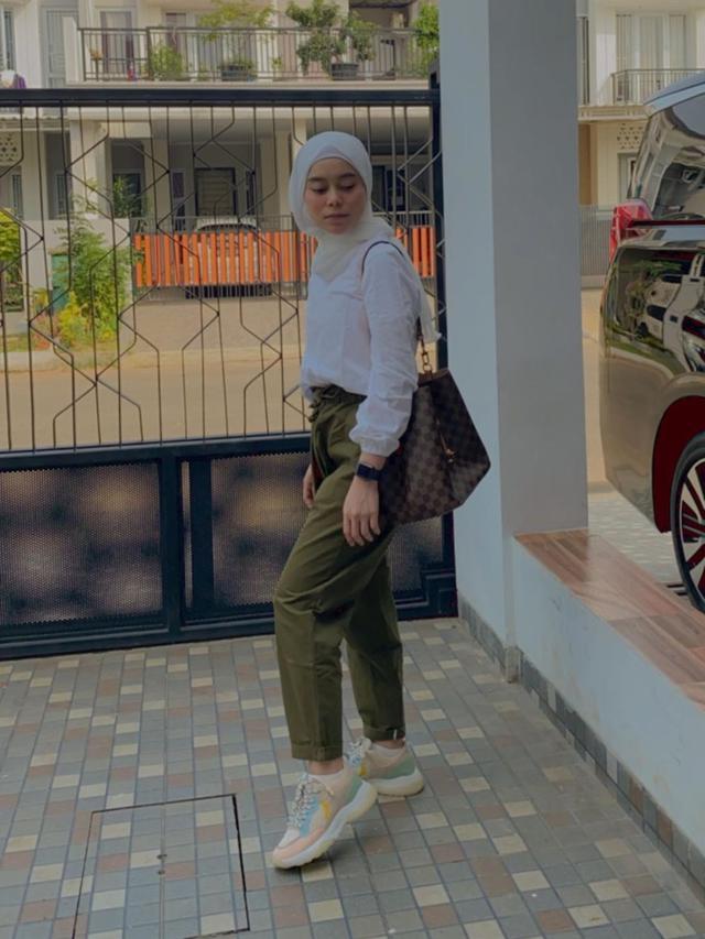 Jarang Terekspos, Ini 7 Potret Rumah Mewah Lesty Kejora