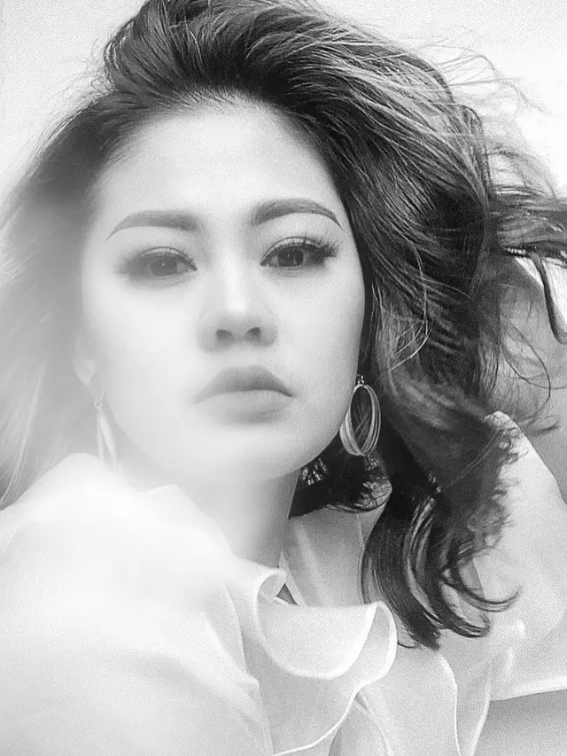 Pesona Vanila 7icons Dalam Virtual Photoshoot. (Sumber: Instagram/fotoin.mich)