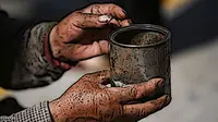 30 Kali Diciduk Petugas, Eko Tetap Mengemis