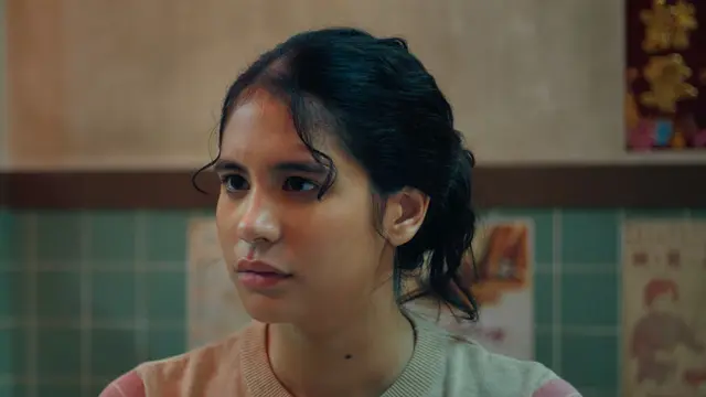 Arla Ailani sebagai Ocel dalam film Shaka Oh Shaka. (Foto: Dok. Starvision Plus)