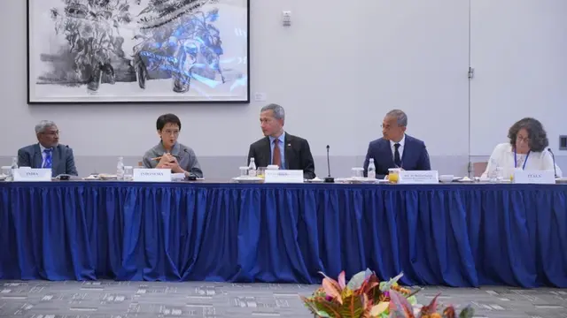 Menlu Retno Marsudi menyampaikan perkembangan persiapan KTT G20 di Forum Global Governance Group, New York (21/9/2022). (Dok: Kemlu RI)