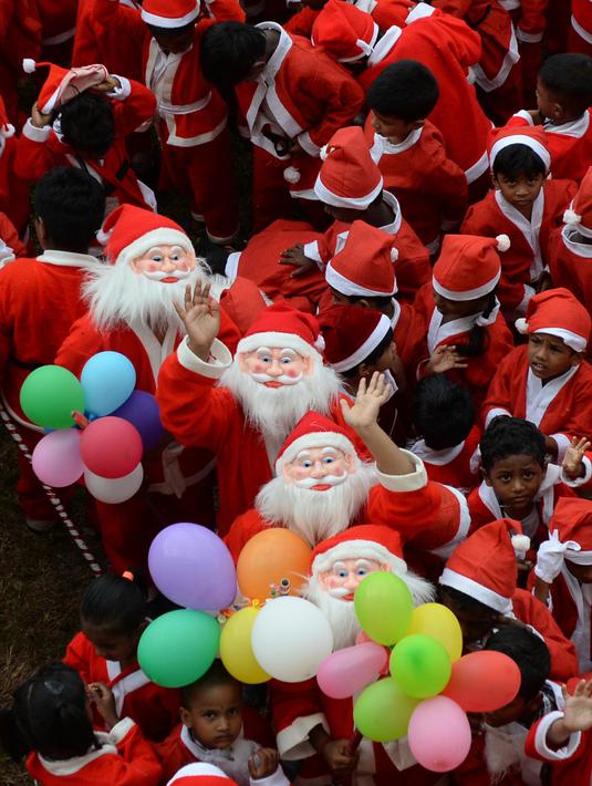 15 Gambar Lucu Natal 2022 Richa Gambar