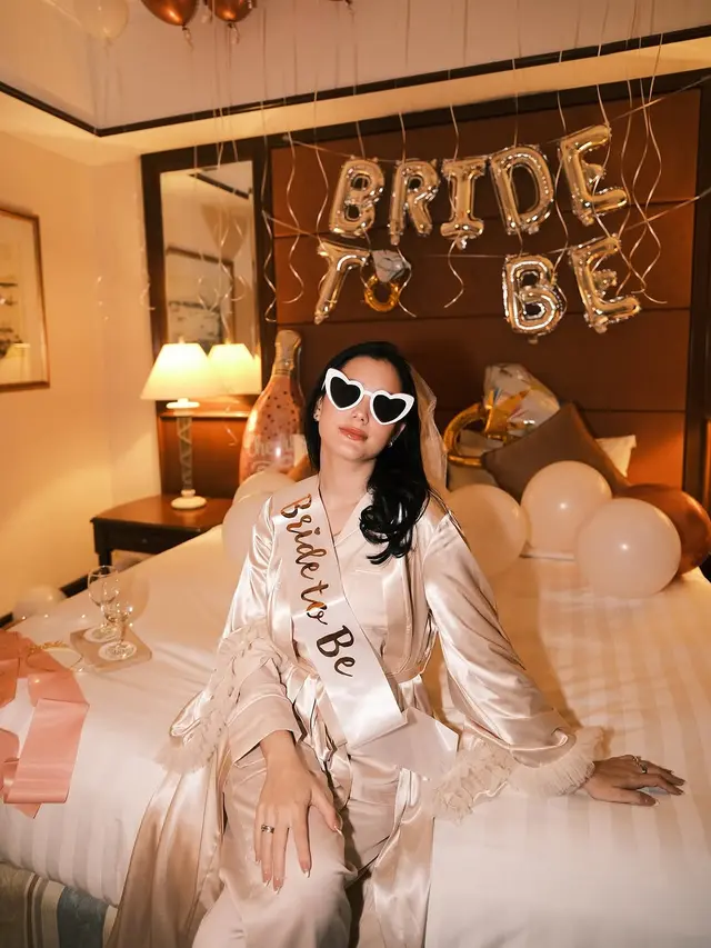 6 Potret Bridal Shower Yasmine Ow Bareng Sahabat, Ceria Jelang Hari Bahagia