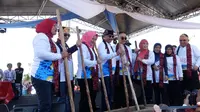 Menpar Arief Yahya (tengah) membuka Festival Tanjung Lesung yang juga akan menghelat Rhino X Triathlon (istimewa)