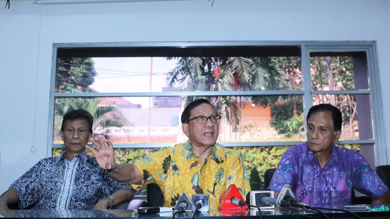 Akbar Tandjung Minta Golkar Ical dan Akbar Gelar Munaslub