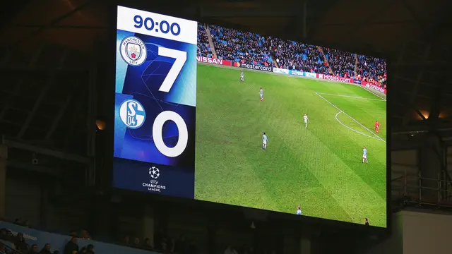 Bantai Schalke 7-0, Manchester City Melenggang ke Perempat Final