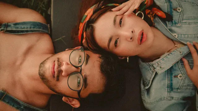 pasangan cinta