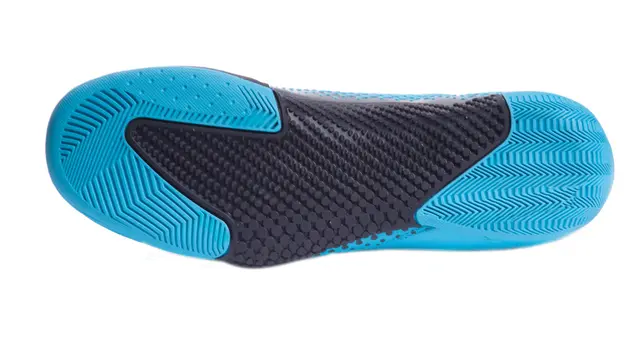 Serba Serbi Sepatu Futsal yang Wajib Diketahui, Mulai dari Outsole hingga Tingkat Kenyamanannya (1)