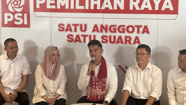 Ketua Umum Partai Solidaritas Indonesia (PSI) Kaesang Pangarep di DPP PSI, Jakarta.