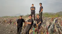 Pandawara Tak Bisa Bersih-Bersih Pantai Loji di Desa Sangrawayang karena Tak Berizin (Tangkapan Layar Instagram/pandawaragroup)