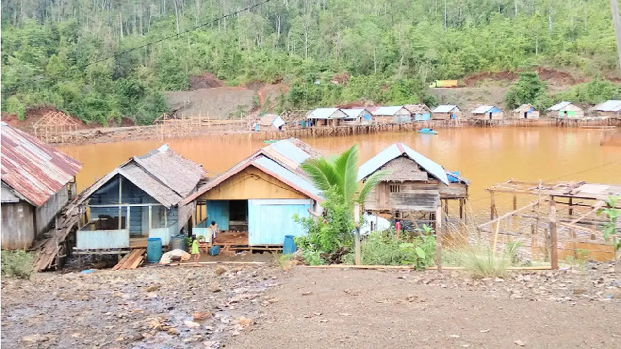 Manusia Perahu di Morombo Konawe Utara