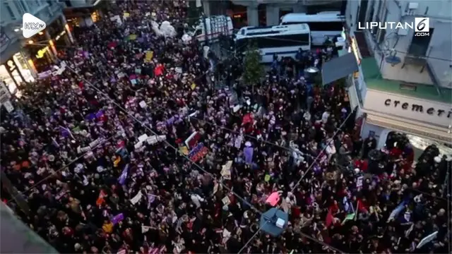 VIDEO: Protes Anti Kekerasan Terhadap Perempuan di Turki