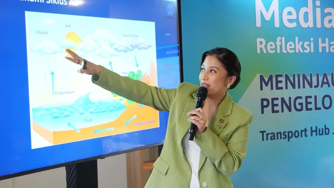 Nadia Sofia Habibie Menjadi Salah Satu Narasumber pada Diskusi Waste4Change