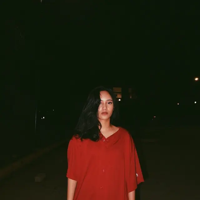 Jarang Tersorot, Ini 6 Potret Shira Allegra Putri Sulung Kikan Eks Cokelat