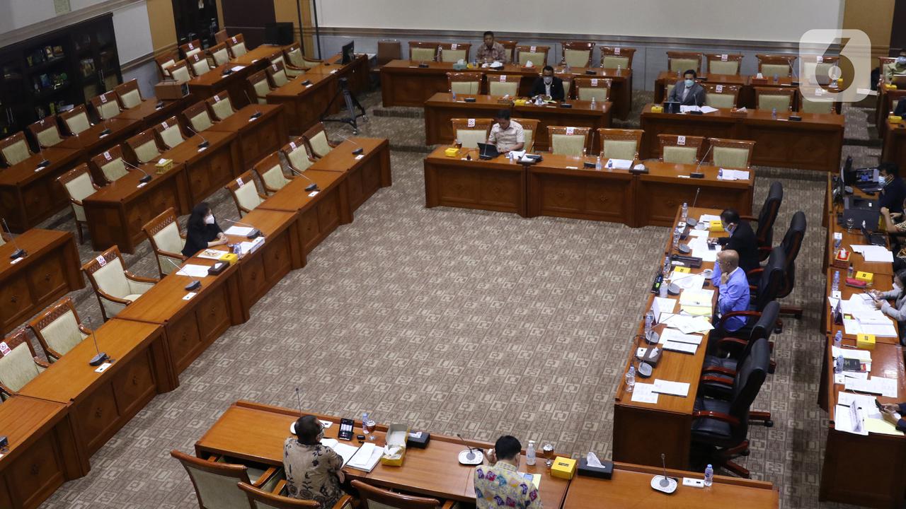 DPR Uji Kelayakan Calon Hakim Ad Hoc Hubungan Industrial