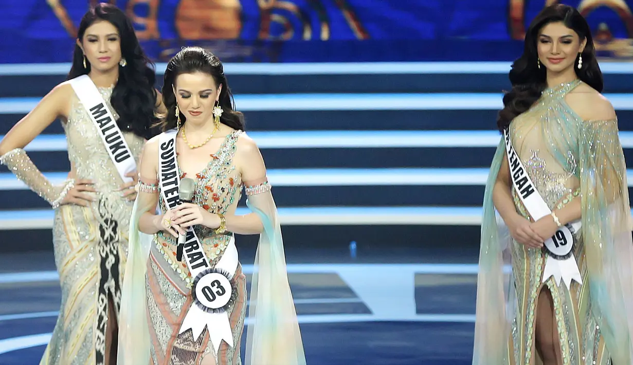 Kalista Iskandar finalis Puteri Indonesia 2020 wakil Sumatera Barat. (Bambang E Ros/Fimela.com)