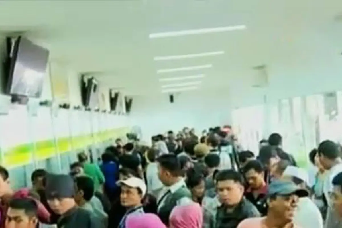 Stasiun Senen Ramai