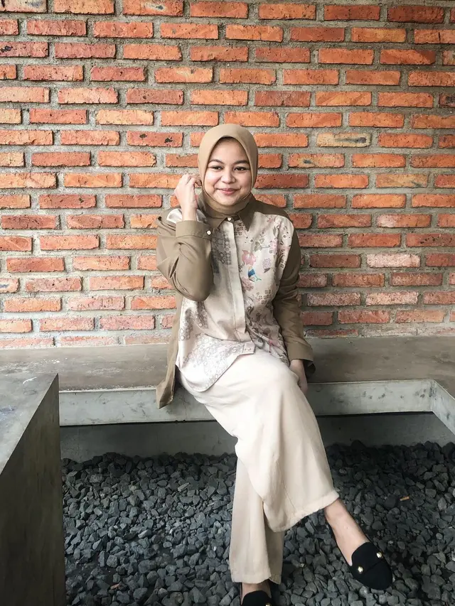 Ingat Siska di Sinetron di Sini Ada Setan? Ini 7 Potret Terbaru Diva Nadia