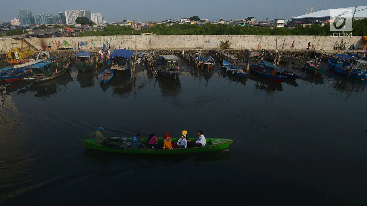 Begini Suasana Salat Idul Fitri di Pelabuhan Sunda Kelapa
