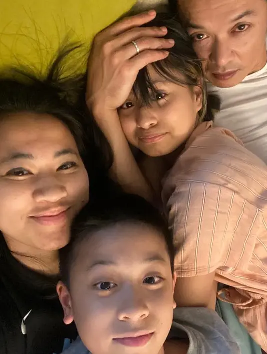 Taufik Hidayat dan Putrinya (Instagram/taufikhidayatofficial)