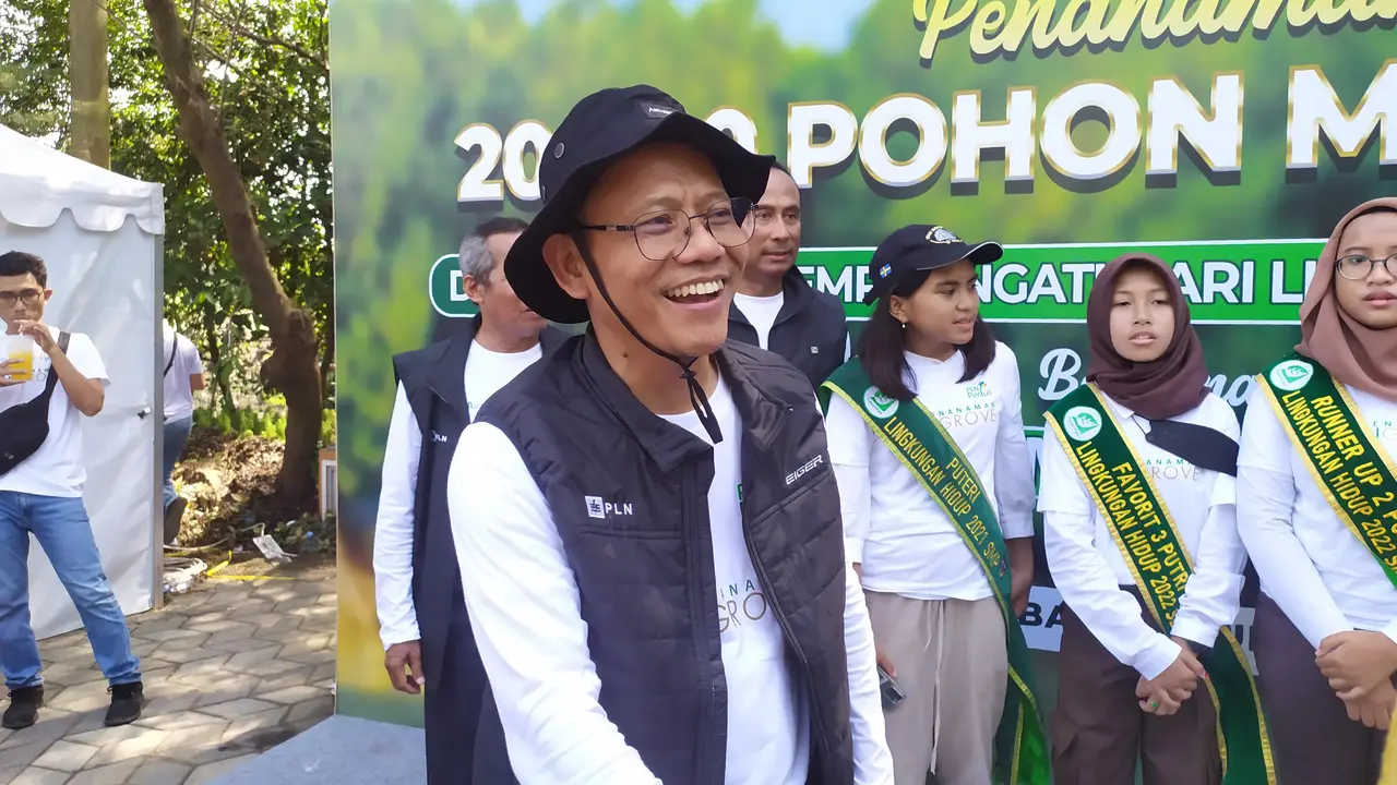 General Manager PLN Unit Induk Distribusi (UID) Jawa Timur Lasiran. (Dian Kurniawan/Liputan6.com)