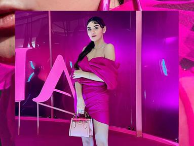 Potret terbaru Hilda Vitria dalam acara Fashion Styling Exhibition di Jakarta. (Foto: Instagram/ moedjenan)