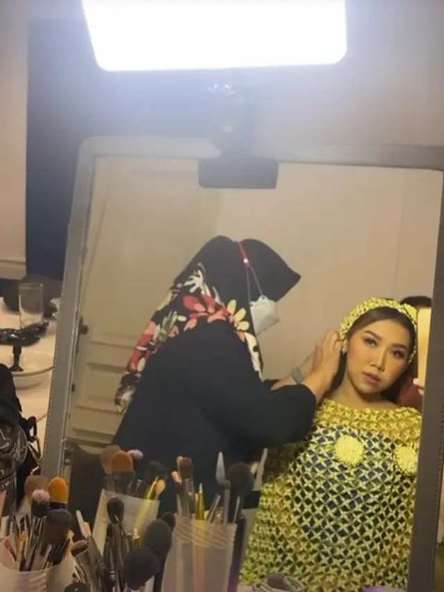 Kiky Saputri gelar pengajian dan siraman (Instagram/kikysaputrii)