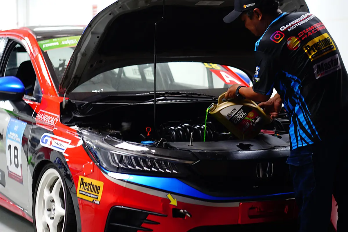 Autochem Bikin Master Radiator Coolant yang Terinspirasi Balap Mobil (ist)