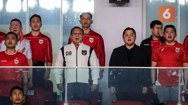 Presiden Prabowo Subianto dan Ketua PSSI, Erick Thohir, menyaksikan laga Timnas Indonesia melawan Bahrain