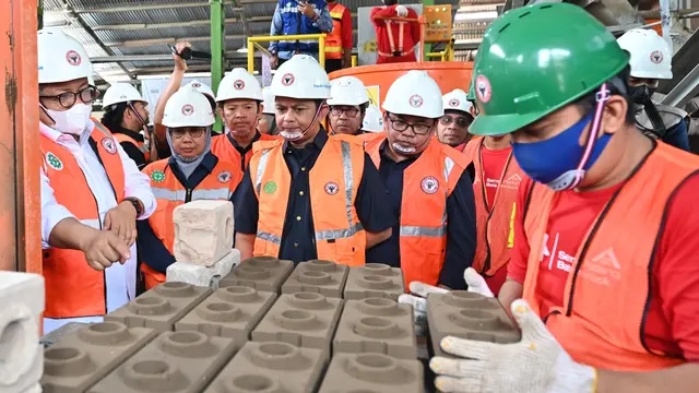 PT Semen Indonesia (Persero) Tbk (SIG)
