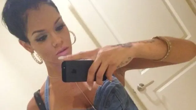 Teman kencan Leroy Sane, Candice Brook, wanita yang mirip dengan Rihanna (Instagram)