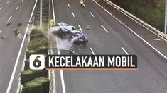 Rekaman kecelakaan mobil yang terjadi di jalan raya kota qingdao, China. Insiden itu nyaris mengenai seorang polisi yang tengah bertugas.