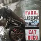 Pemilik mobil dengan kantong terbatas memilih untuk mengecat di bengkel cat duco yang banyak dijumpai di pinggir jalan.